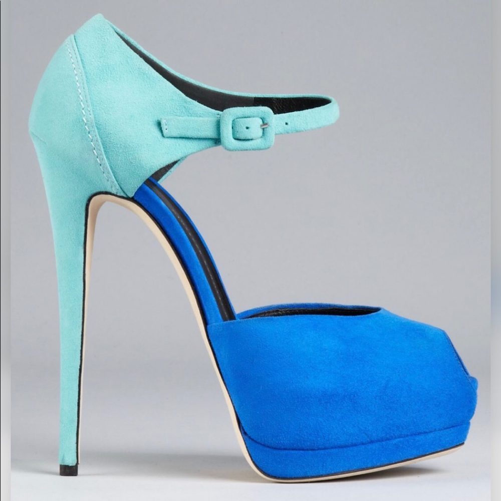 Giuseppe Zanotti Peep Toe Pumps